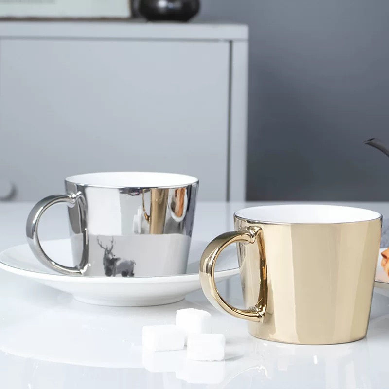 Factory Direct Sales Creative Light Luxury   Electropplating Gold Ceramic  Reflection Mirror Coffee Cup and Saucer Set