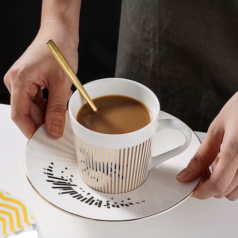 Factory Ceramic Mirror Reflection Coffee Cup and Saucer