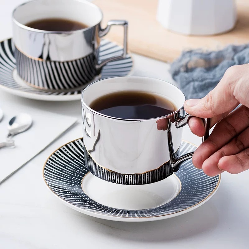 Creative Horse Anamorphic Cup Mirror Reflection Cup Hummingbird Mug Coffee Tea Set