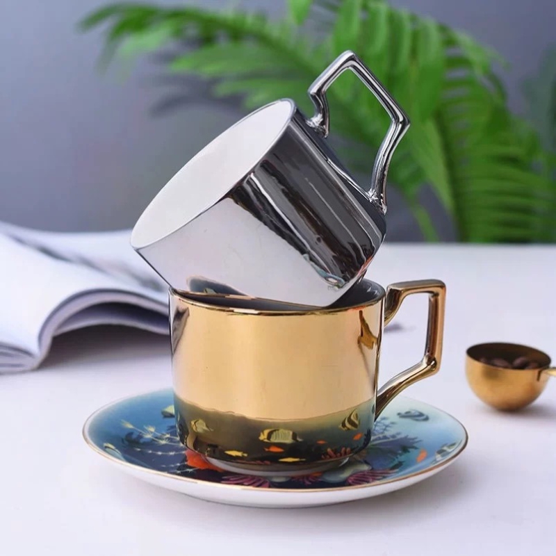 Reflection Imaging Mirror Mug Mirror Inverted Animal Pattern Ceramic Turkish Coffee Cups 