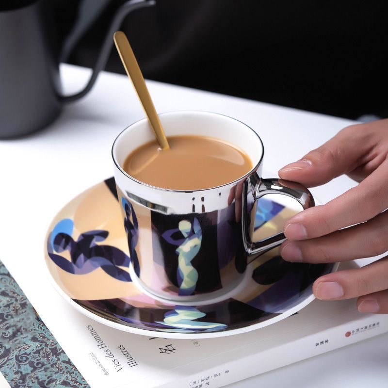Ceramic Mirror Cup Creative Refraction Reflection Plating Mirror Cup