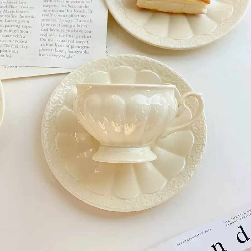 Custom Logo White Ceramic Coffee Cup and Saucer 80ml Porcelain Latte Espresso Cup Free Sample