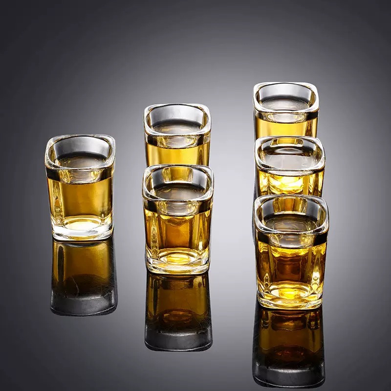 60Ml Square Shot Glass Lead Free Crystal Mini Tumbler Shot Glass Customizable Shot Glasses
