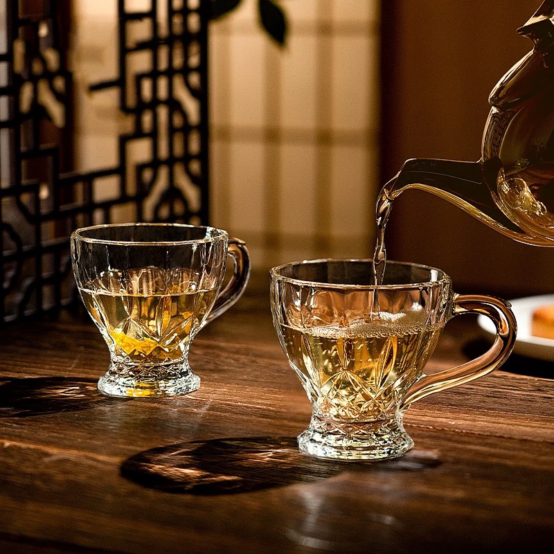Wholesale  Design clear Glass Tea Mug Coffee Cup With Handle