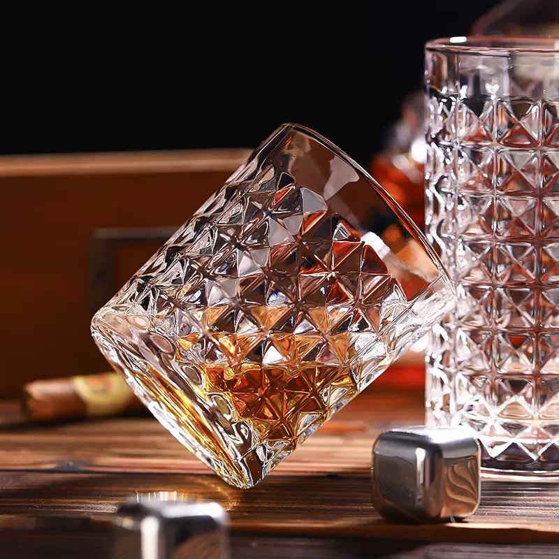 Custom Customised Sublimation Diamond Crystal Rotating Whiskey Drinking Glass